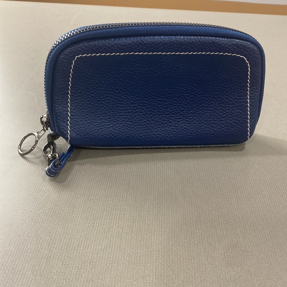 Genuine Leather wallet/wristlet - Picture 10 of 10